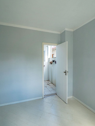 Imagem Casa com 3 Quartos à Venda,  em Sarandi - Porto Alegre