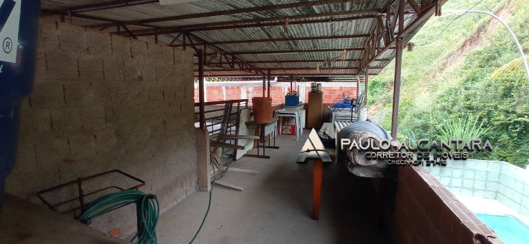 Imagem Casa com 4 Quartos à Venda, 147 m² em Caladinho - Coronel Fabriciano Imagem Casa com 4 Quartos à Venda, 147 m² em Caladinho - Coronel Fabriciano