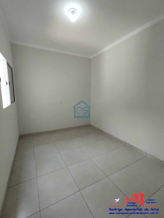 Imagem Casa com 3 Quartos à Venda,  em Novo Jardim Stábile - Birigui