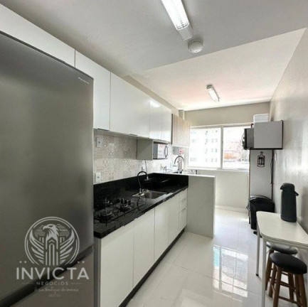 Imagem Cobertura com 4 Quartos à Venda, 168 m² em Centro - Balneário Camboriú