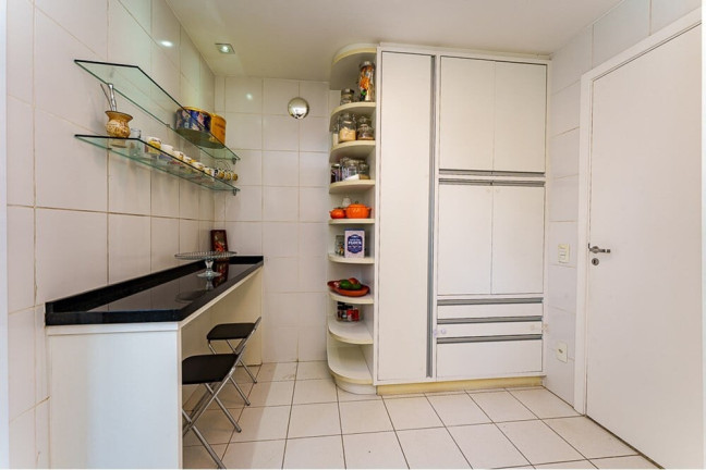 Imagem Imóvel com 3 Quartos à Venda, 107 m² em Vila Andrade - São Paulo