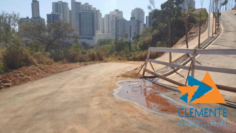 Imagem Terreno à Venda, 453 m² em Jardinaves - Nova Lima Imagem Terreno à Venda, 453 m² em Jardinaves - Nova Lima