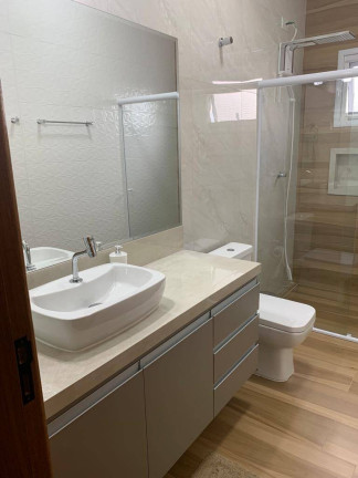 Imagem Casa com 4 Quartos à Venda, 760 m² em Taubaté Imagem Casa com 4 Quartos à Venda, 760 m² em Taubaté