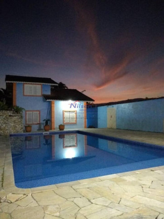 Casa com 4 Quartos à Venda, 450 m² em Boracéia - Bertioga
