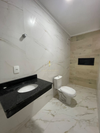 Imagem Casa com 3 Quartos à Venda, 160 m² em Coroados - Guaratuba