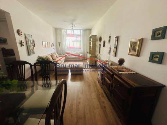 Apartamento com 2 Quartos à Venda, 88 m² em Gonzaga - Santos