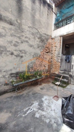 Imagem Sobrado com 3 Quartos à Venda, 213 m² em Vila Mazzei - São Paulo