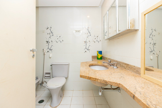 Imagem Apartamento com 4 Quartos à Venda, 200 m² em Moema - São Paulo Imagem Apartamento com 4 Quartos à Venda, 200 m² em Moema - São Paulo