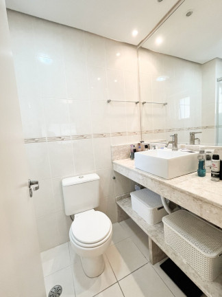 Imagem Apartamento com 3 Quartos à Venda, 92 m² em Auxiliadora - Porto Alegre Imagem Apartamento com 3 Quartos à Venda, 92 m² em Auxiliadora - Porto Alegre