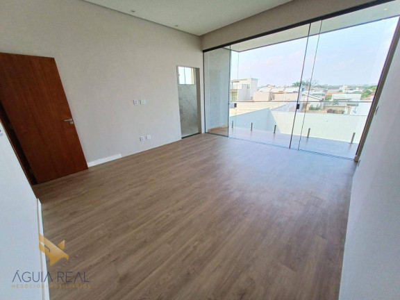Imagem Casa com 3 Quartos à Venda, 245 m² em Vila Nasser - Campo Grande Imagem Casa com 3 Quartos à Venda, 245 m² em Vila Nasser - Campo Grande
