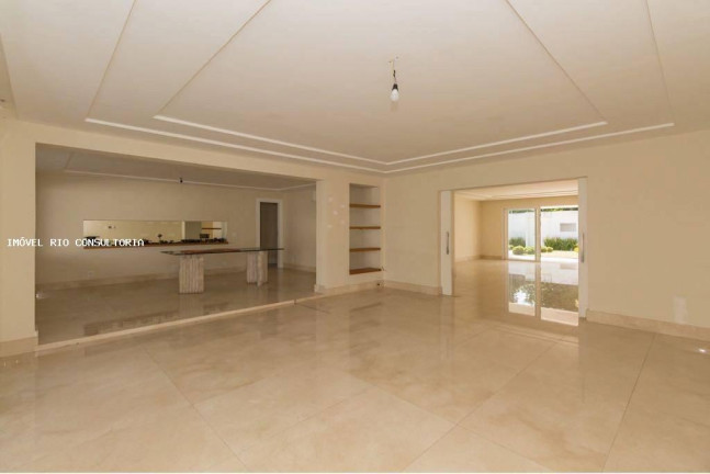 Imagem Casa com 5 Quartos à Venda, 1.600 m² em Rio De Janeiro Imagem Casa com 5 Quartos à Venda, 1.600 m² em Rio De Janeiro