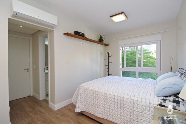 Imagem Apartamento com 3 Quartos à Venda, 99 m² em Menino Deus - Porto Alegre