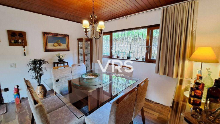 Imagem Casa com 4 Quartos à Venda, 142 m² em Parque Do Imbui - Teresópolis Imagem Casa com 4 Quartos à Venda, 142 m² em Parque Do Imbui - Teresópolis