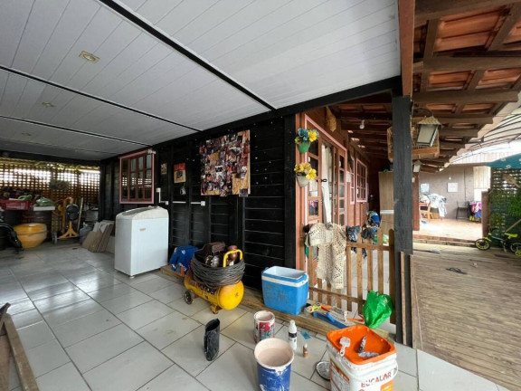 Imagem Casa com 4 Quartos à Venda, 210 m² em Balneário Barra Do Sul