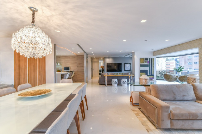 Imagem Apartamento com 3 Quartos à Venda, 244 m² em Vila Nova Conceição - São Paulo Imagem Apartamento com 3 Quartos à Venda, 244 m² em Vila Nova Conceição - São Paulo