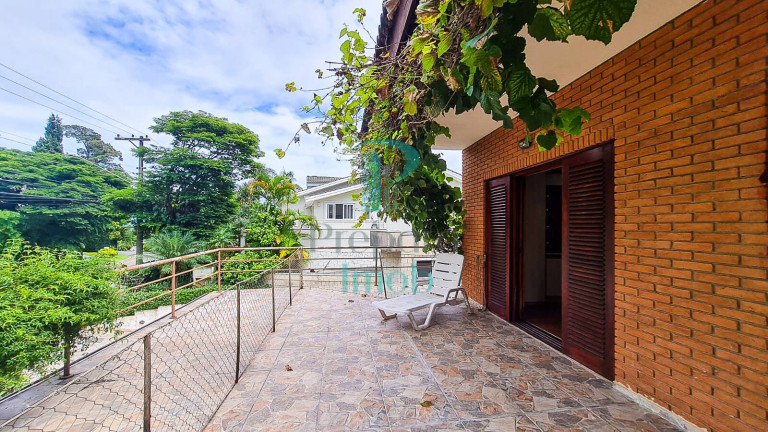 Imagem Casa com 4 Quartos à Venda, 350 m² em Alphaville - Santana De Parnaíba Imagem Casa com 4 Quartos à Venda, 350 m² em Alphaville - Santana De Parnaíba