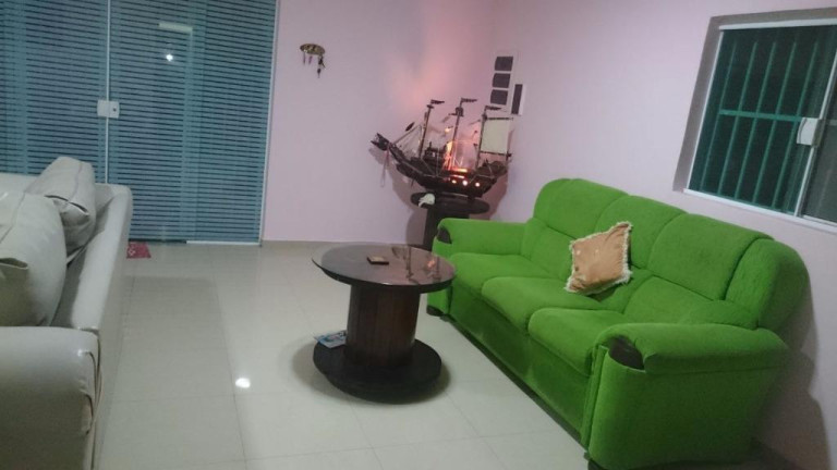 Imagem Sobrado com 4 Quartos à Venda, 320 m² em Maracanã - Praia Grande Imagem Sobrado com 4 Quartos à Venda, 320 m² em Maracanã - Praia Grande