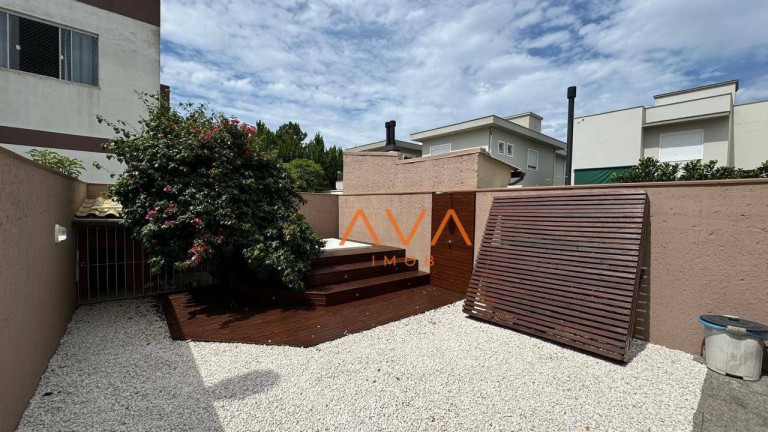 Imagem Casa com 2 Quartos à Venda, 94 m² em Rio Vermelho - Florianópolis Imagem Casa com 2 Quartos à Venda, 94 m² em Rio Vermelho - Florianópolis