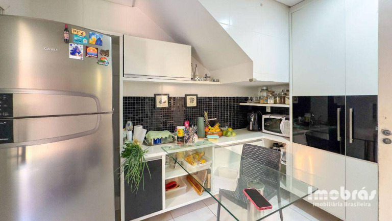 Imagem Casa com 3 Quartos à Venda, 140 m² em Engenheiro Luciano Cavalcante - Fortaleza