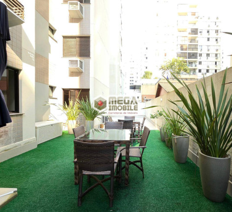 Imagem Apartamento com 3 Quartos à Venda, 93 m² em Centro - Florianópolis Imagem Apartamento com 3 Quartos à Venda, 93 m² em Centro - Florianópolis