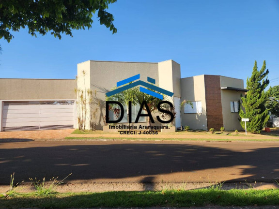 Casa à Venda,  em Residencial Village Damha - Araraquara