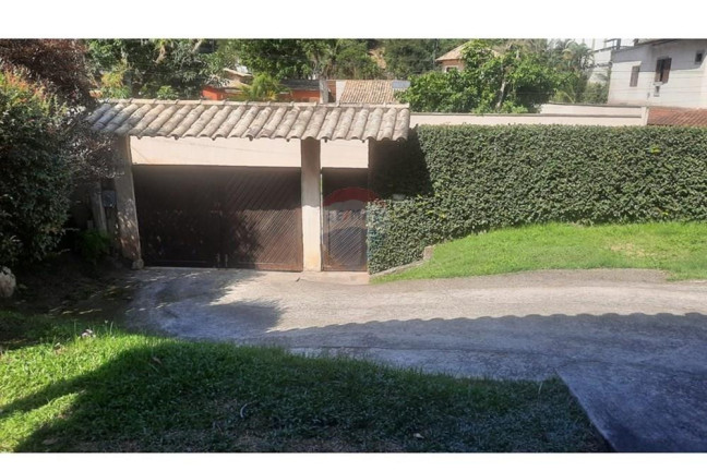 Imagem Casa com 3 Quartos à Venda, 150 m² em Itaipu - Niterói