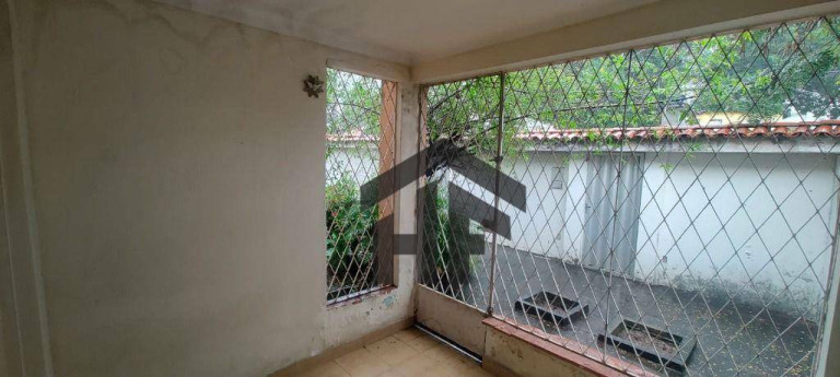 Imagem Casa com 3 Quartos à Venda, 108 m² em Encruzilhada - Recife