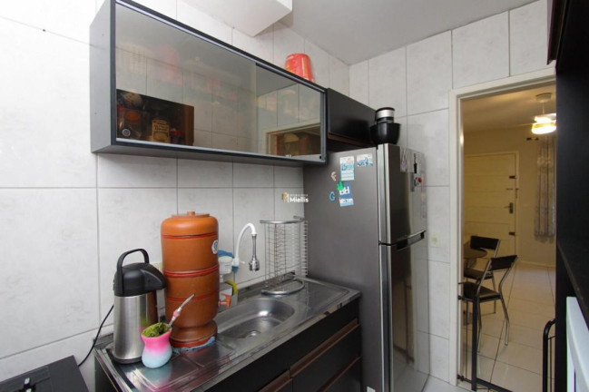 Imagem Imóvel com 2 Quartos à Venda, 54 m² em Camaquã - Porto Alegre