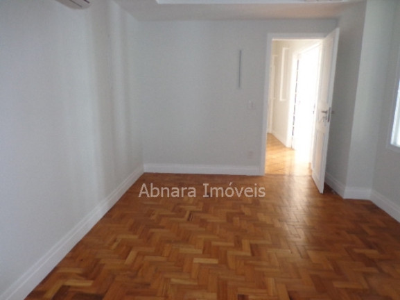 Imagem Apartamento com 4 Quartos à Venda, 460 m² em Copacabana - Rio De Janeiro Imagem Apartamento com 4 Quartos à Venda, 460 m² em Copacabana - Rio De Janeiro