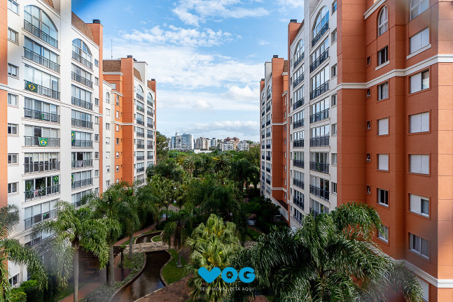 Imagem Imóvel com 3 Quartos à Venda, 141 m² em Jardim Europa - Porto Alegre