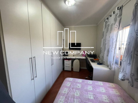 Imagem Casa com 3 Quartos à Venda, em Jardim Do Estádio - Santo André Imagem Casa com 3 Quartos à Venda, em Jardim Do Estádio - Santo André