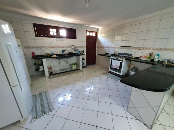 Imagem Casa com 3 Quartos à Venda, 836 m² em Encantada - Eusébio