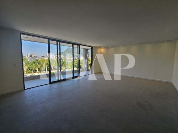 Imagem Casa com 5 Quartos à Venda, 442 m² em Recreio Dos Bandeirantes - Rio De Janeiro Imagem Casa com 5 Quartos à Venda, 442 m² em Recreio Dos Bandeirantes - Rio De Janeiro