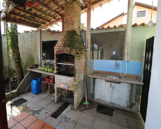 Imagem Casa com 4 Quartos à Venda, 392 m² em Canto Do Forte - Praia Grande Imagem Casa com 4 Quartos à Venda, 392 m² em Canto Do Forte - Praia Grande