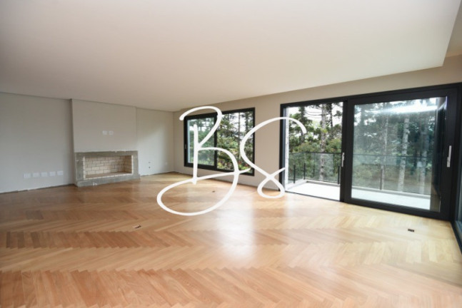 Imagem Apartamento com 3 Quartos à Venda, 319 m² em Planalto - Gramado