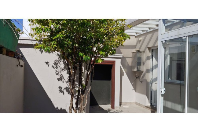 Imagem Casa com 3 Quartos à Venda,  em Hípica - Porto Alegre