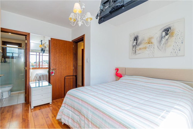 Imagem Apartamento com 3 Quartos à Venda, 119 m² em Medianeira - Porto Alegre