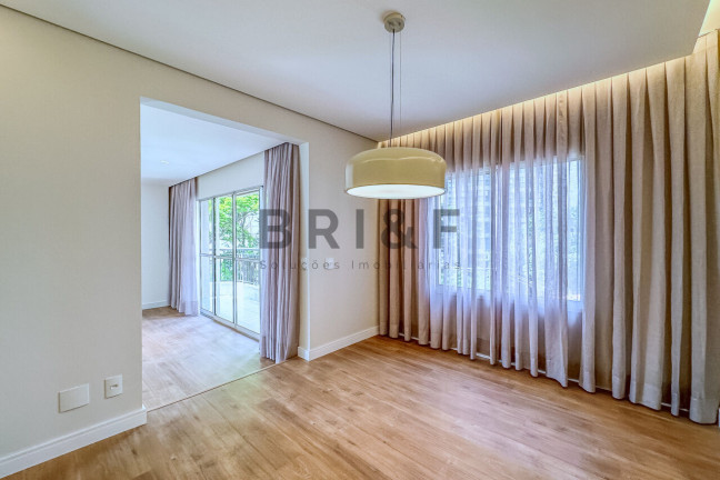 Imagem Apartamento com 4 Quartos à Venda, 200 m² em Campo Belo - São Paulo