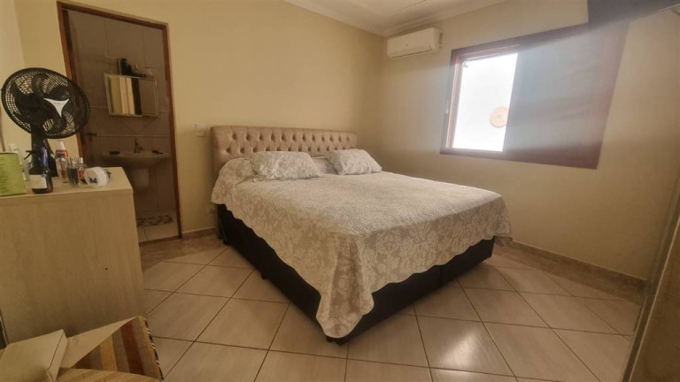 Imagem Casa com 3 Quartos à Venda,  em Caiçara - Praia Grande