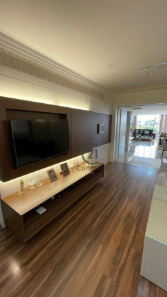 Imagem Apartamento com 4 Quartos à Venda, 332 m² em Centro - Florianópolis Imagem Apartamento com 4 Quartos à Venda, 332 m² em Centro - Florianópolis