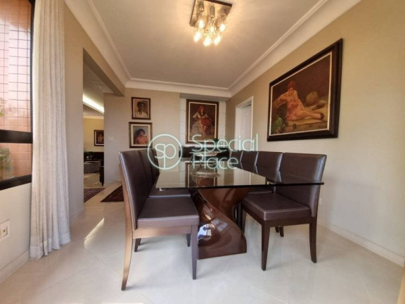 Imagem Apartamento com 4 Quartos à Venda, 350 m² em Moema - São Paulo Imagem Apartamento com 4 Quartos à Venda, 350 m² em Moema - São Paulo