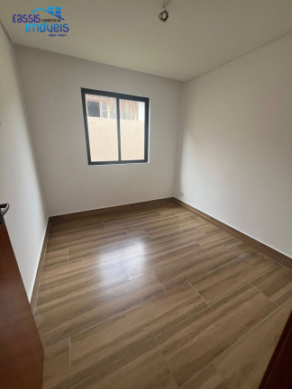 Imagem Casa com 3 Quartos à Venda, 50 m² em Campo Pequeno - Colombo Imagem Casa com 3 Quartos à Venda, 50 m² em Campo Pequeno - Colombo