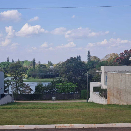 Terreno à Venda, 720 m² em Barreiro - Araçoiaba Da Serra