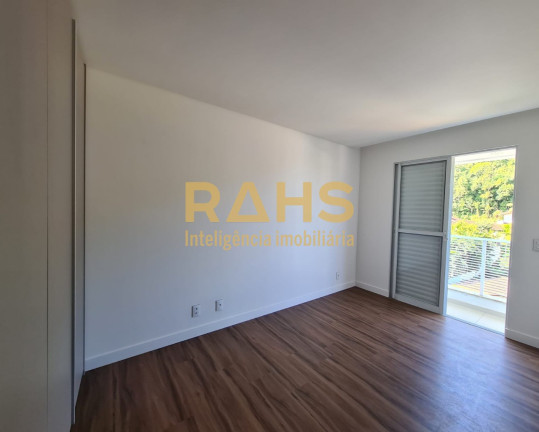 Imagem Apartamento com 3 Quartos à Venda, 121 m² em América - Joinville