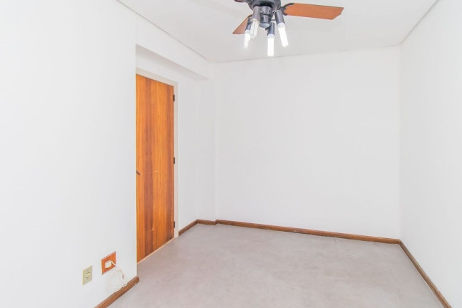 Imagem Apartamento com 4 Quartos à Venda, 243 m² em Santana - Porto Alegre