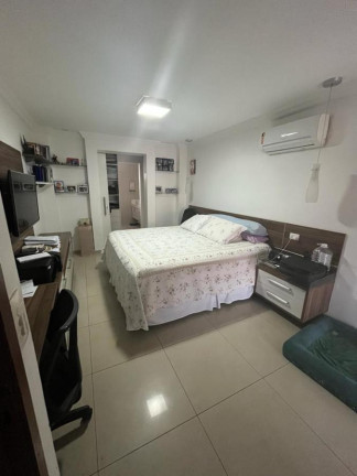 Imagem Casa com 2 Quartos à Venda, 122 m² em Sapiranga - Fortaleza