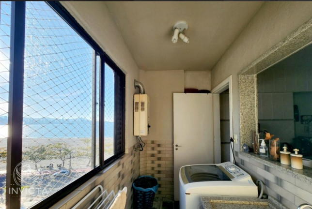Imagem Apartamento com 3 Quartos à Venda, 198 m² em Centro - Balneário Camboriú Imagem Apartamento com 3 Quartos à Venda, 198 m² em Centro - Balneário Camboriú