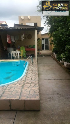 Imagem Casa com 3 Quartos à Venda, 180 m² em Centro - Pelotas Imagem Casa com 3 Quartos à Venda, 180 m² em Centro - Pelotas