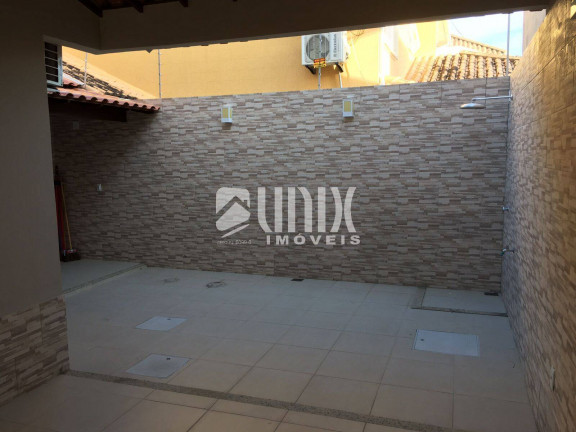 Imagem Casa com 3 Quartos à Venda, 160 m² em Ouro Verde - Rio Das Ostras Imagem Casa com 3 Quartos à Venda, 160 m² em Ouro Verde - Rio Das Ostras