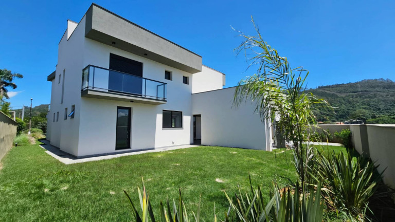 Imagem Casa com 3 Quartos à Venda,  em Poços De Caldas